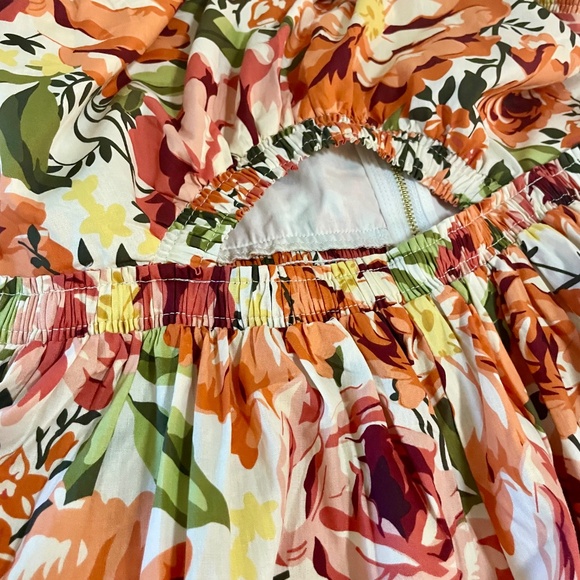 Madeira Cutout Halter Neck Maxi Sundress - Picture 7 of 11